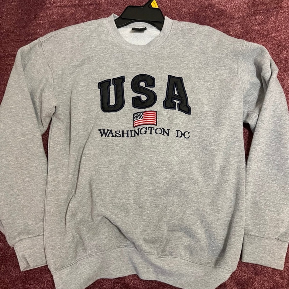 USA Washington DC Gray Sweater